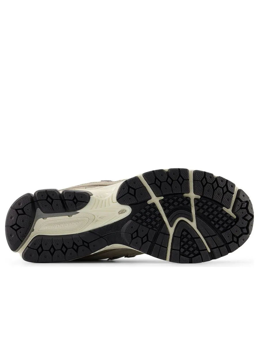 Кроссовки New Balance 2002R 'Arid Stone Linen' — изображение 6 из 6, серый