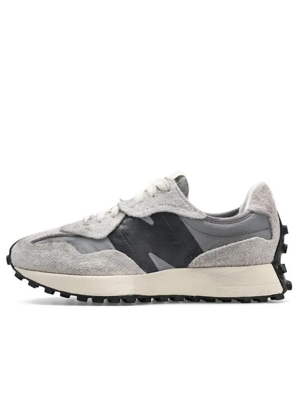 Кроссовки 327 New Balance — изображение 1 из 4, серый/белый/черный