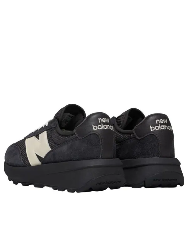 Кроссовки 370 New Balance — изображение 3 из 4, черный