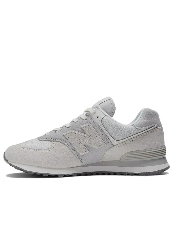 Кроссовки 574 New Balance — изображение 1 из 4, серый