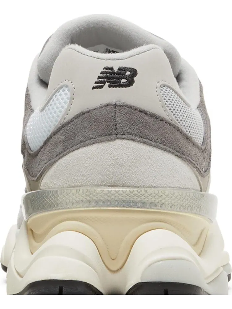 Кроссовки New Balance 9060 Rain Cloud Grey — изображение 6 из 11, серый