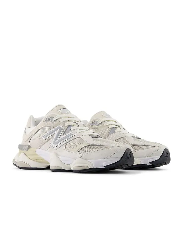 Кроссовки 9060 New Balance — изображение 2 из 4, лунный луч