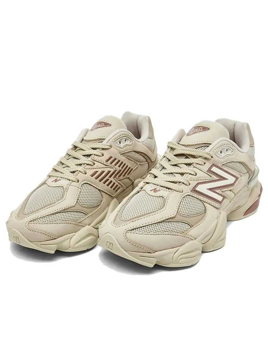 Кроссовки New Balance 9060 'Bone Sparrow' — изображение 2 из 5, бежевый