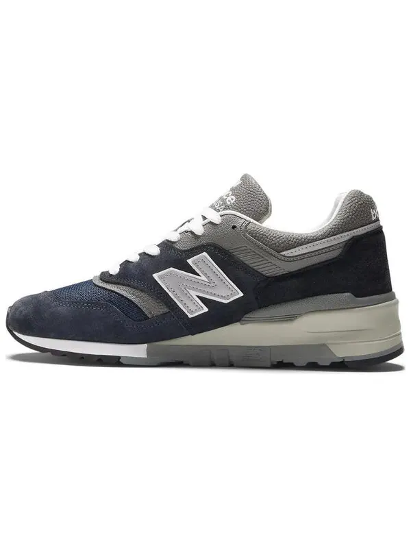 Кроссовки 997 'navy' New Balance — изображение 2 из 4, темно-синий