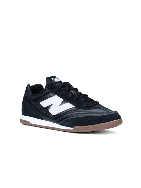 Кроссовки New Balance RC42 — изображение 3 из 4, черный/белый
