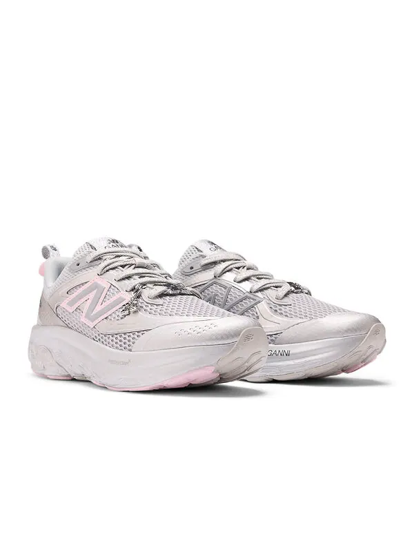 Кроссовки x ganni fresh foam trainer 'futuristic silver pink' New Balance — изображение 3 из 4