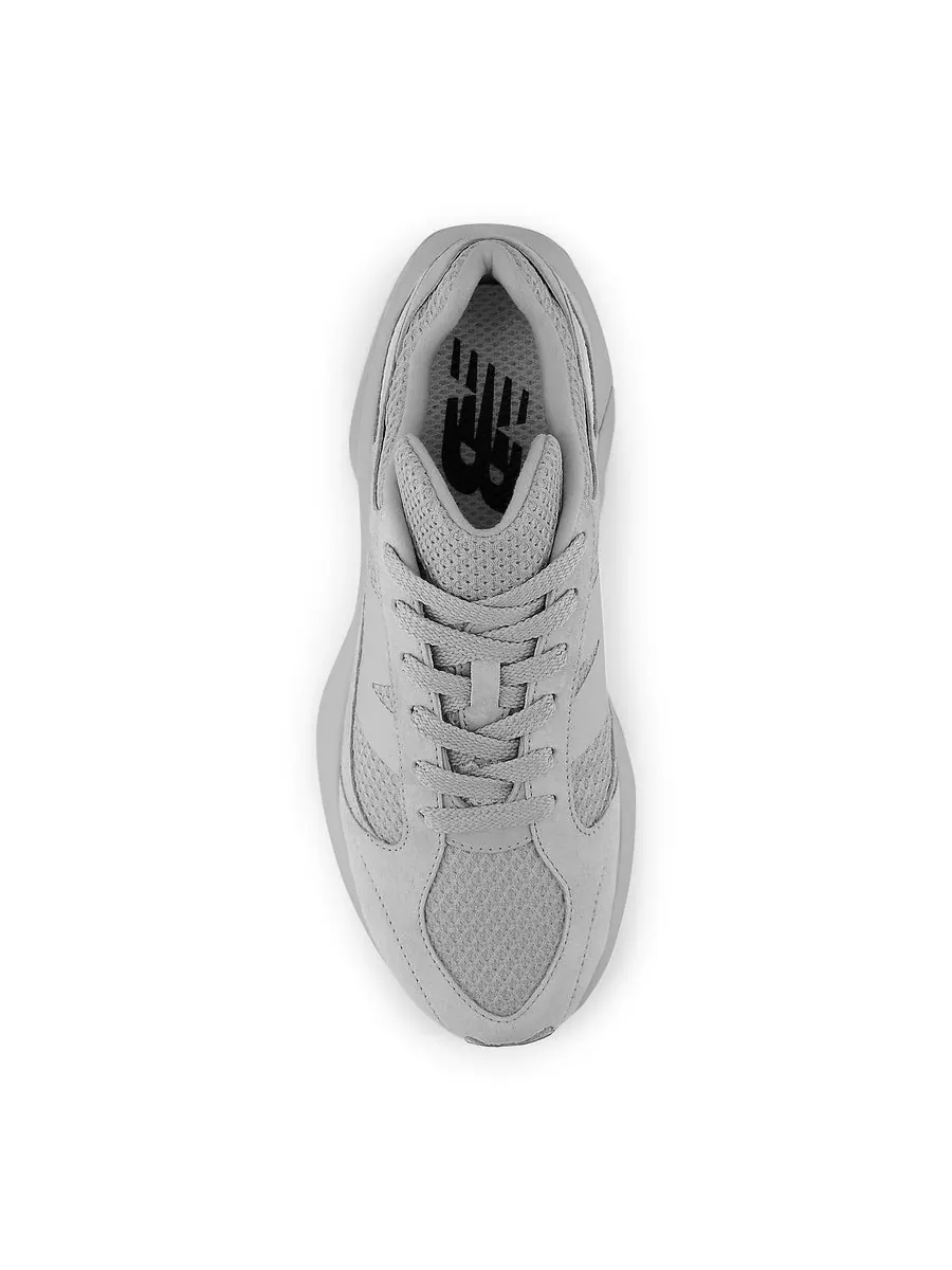 Кроссовки New Balance Warped Runner 'Raincloud' — изображение 4 из 5, серый