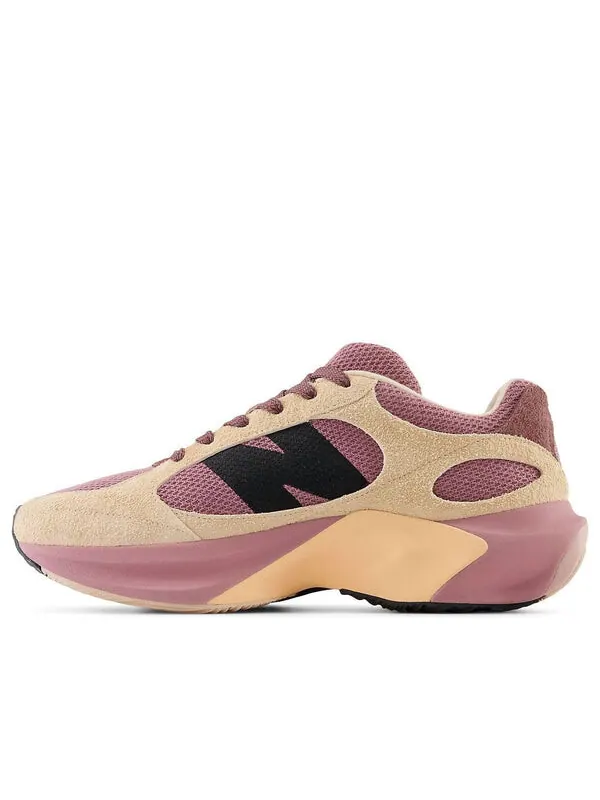 Кроссовки wrpd runner пастельная упаковка New Balance — изображение 1 из 4, розовый/бежевый