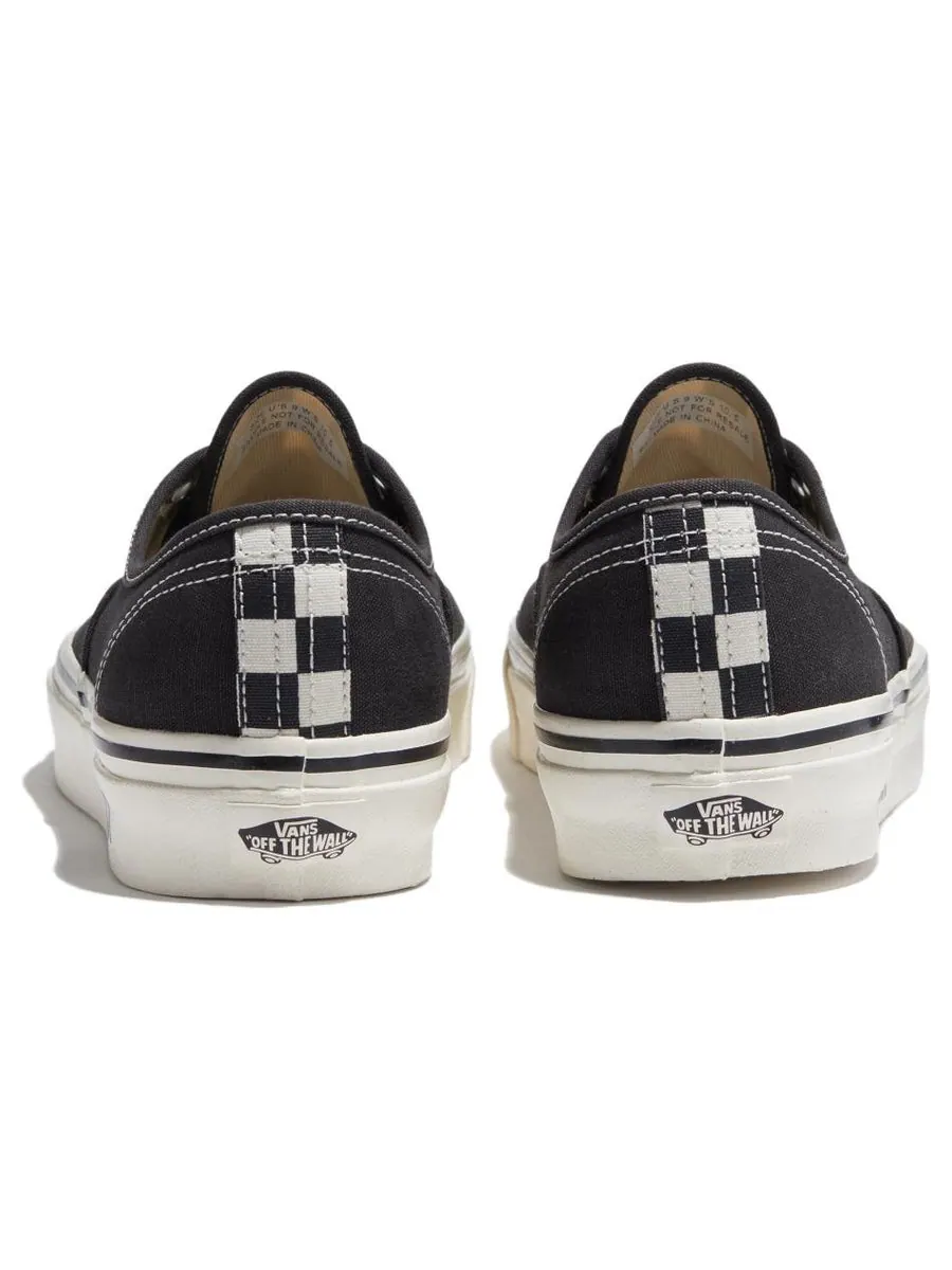 Кроссовки Vans Authentic 44 DX 'Black' — изображение 4 из 5, черный