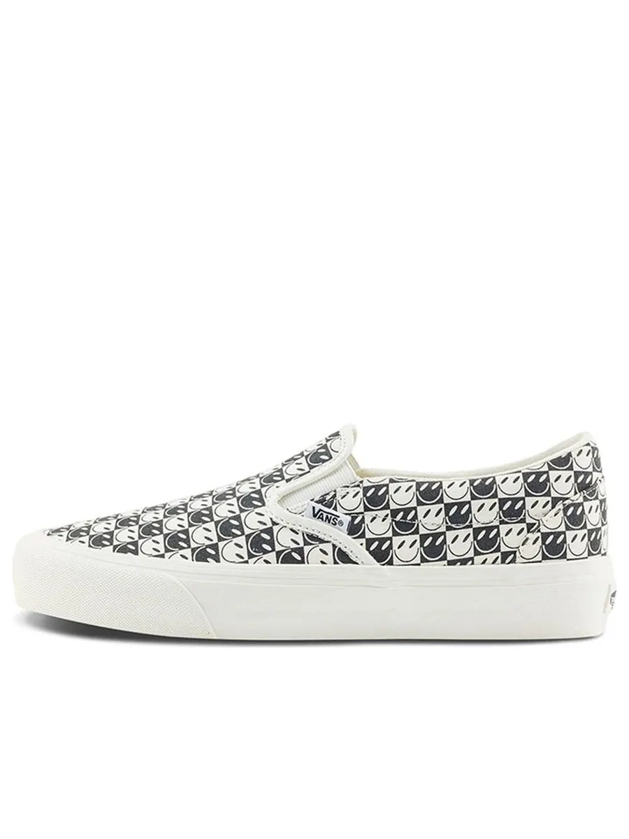 Кеды Vans Classics Slip-On Vr3 'Beige' — изображение 1 из 4, бежевый