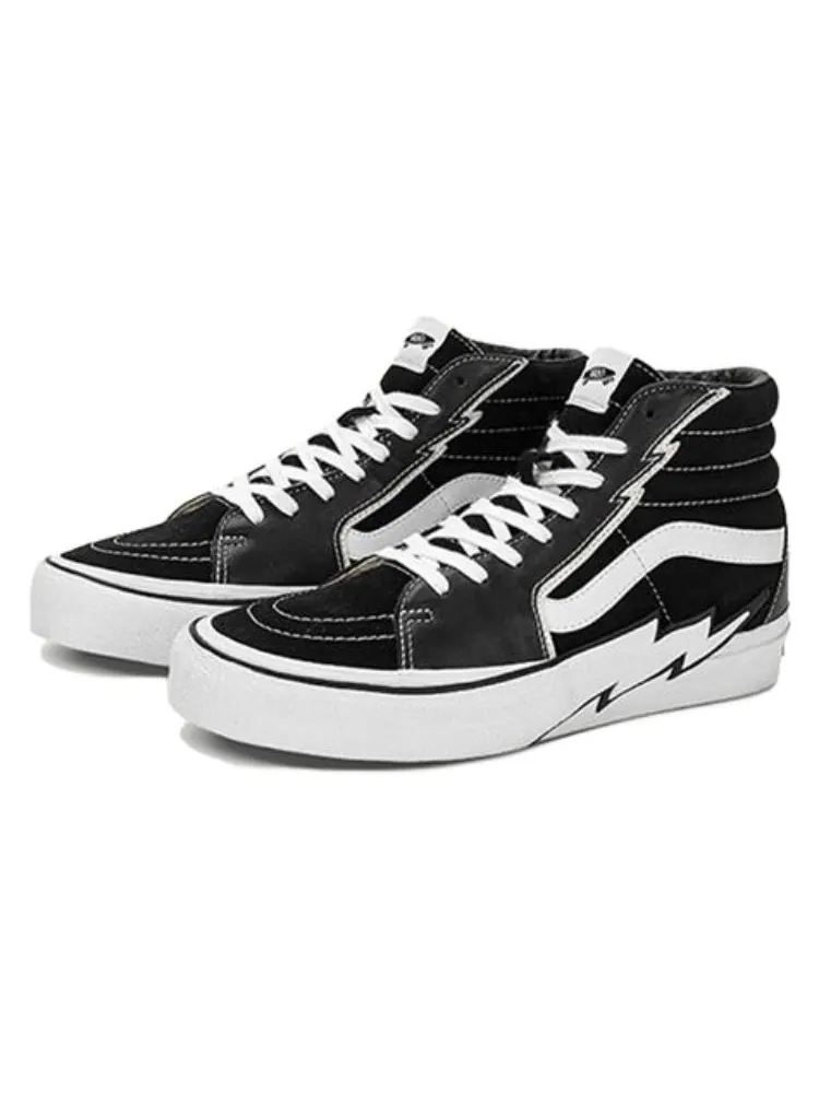 Кроссовки Vans Sk8-Hi VLT LX x Mastermind World 'Bolt - Punk Culture' — изображение 3 из 6, черный