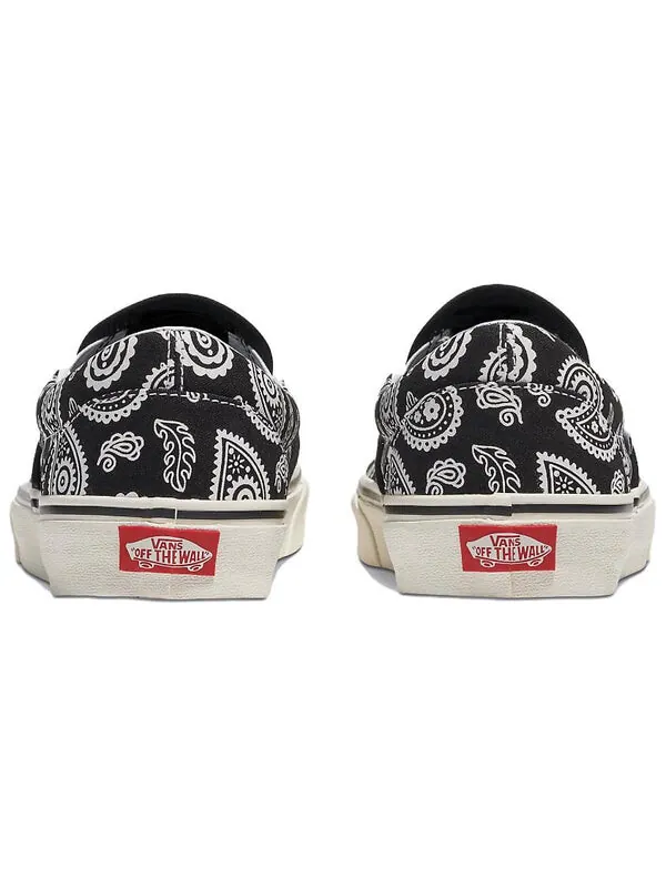 Кроссовки classic slipon 'primavera paisley black' Vans — изображение 4 из 4, черный/серый/бежевый