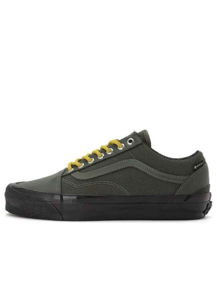 Кроссовки Vans Old Skool Premium Gore-Tex 'Dark Green' — изображение 1 из 5, зеленый