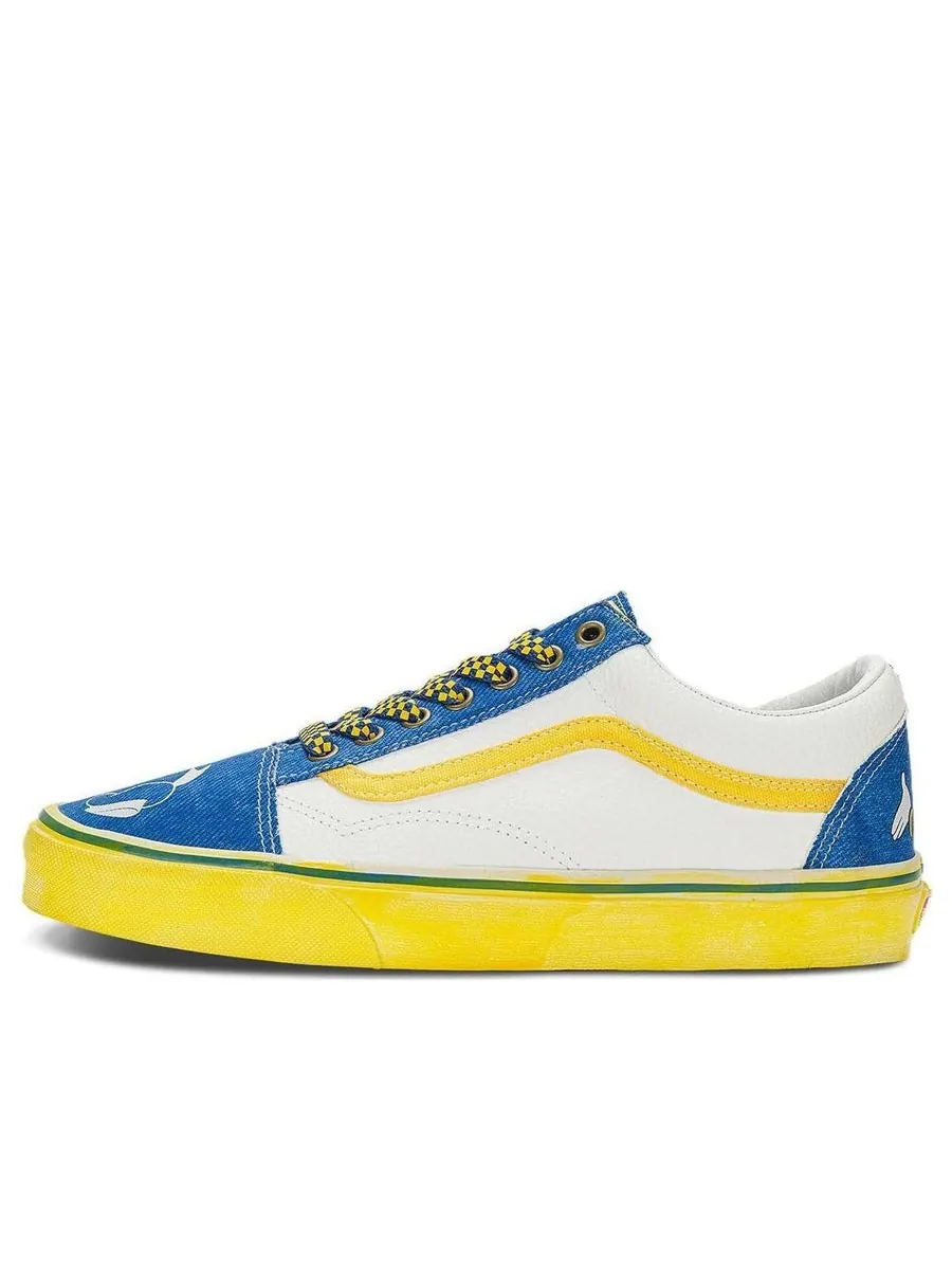 Кроссовки Vans Disney x Old Skool 'White Blue' — изображение 1 из 4, белый