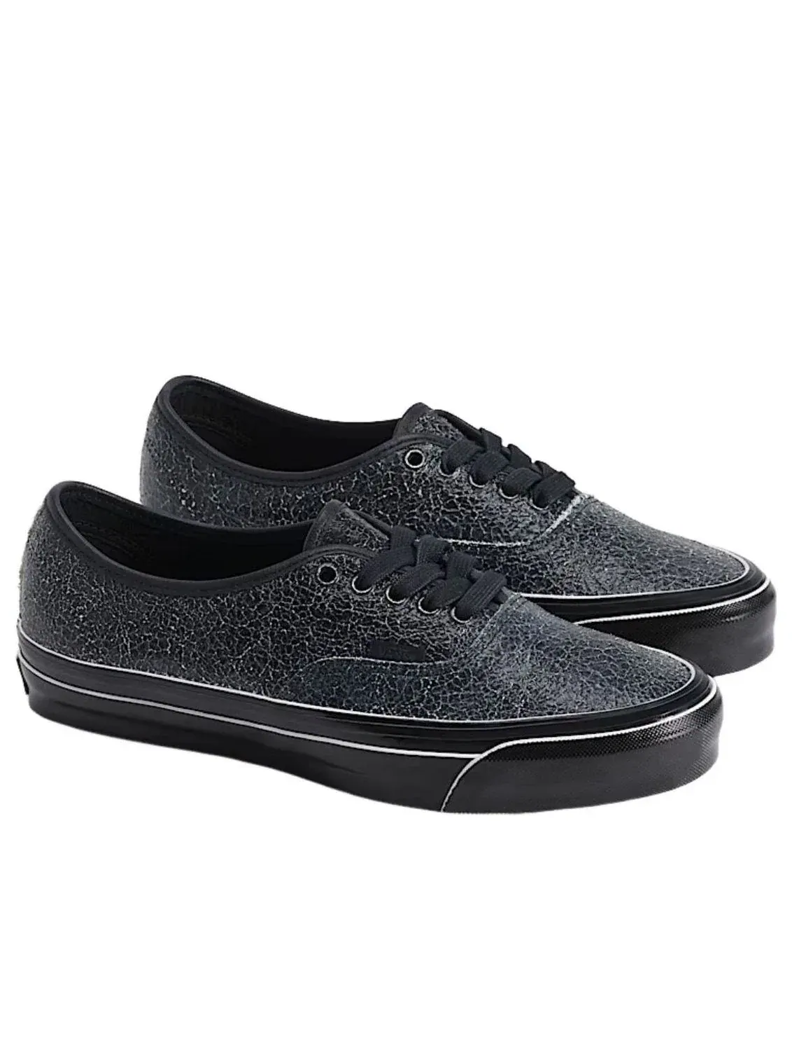 Кеды Vans Premium Authentic 'Overpaint Black' VN000D9NBKA — изображение 2 из 4, черный