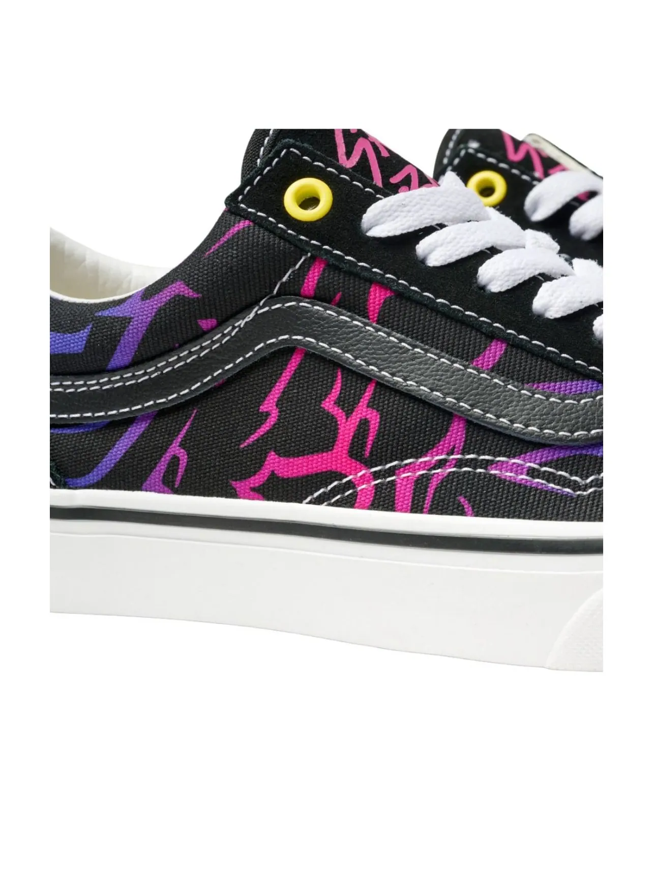 Vans x Kpop Demon Hunters Old Skool 'Black Pink' — изображение 5 из 5, черный/розовый