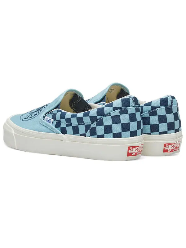 Кроссовки john van hamersveld x og classic slip-on 'stratosphere checkerboard' Vans — изображение 3 из 4, синий/белый