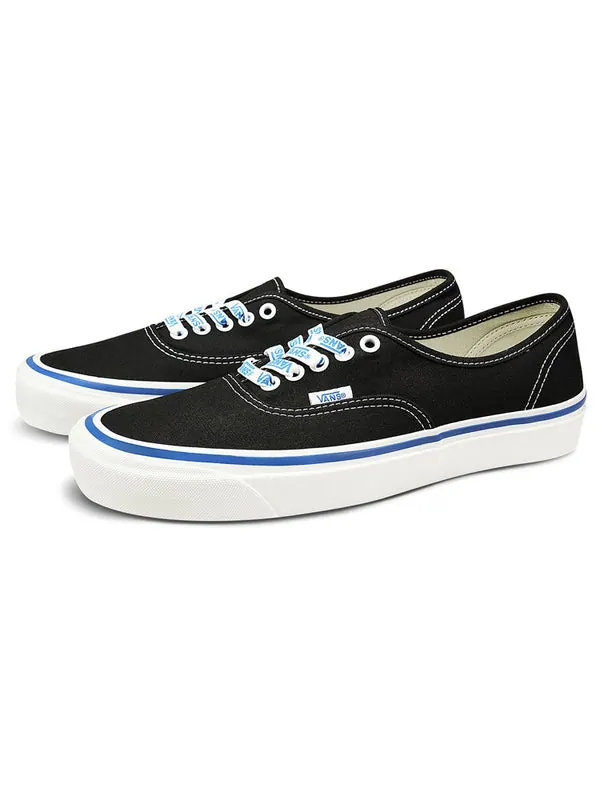 Кроссовки authentic 44 'black' Vans — изображение 2 из 4, черный