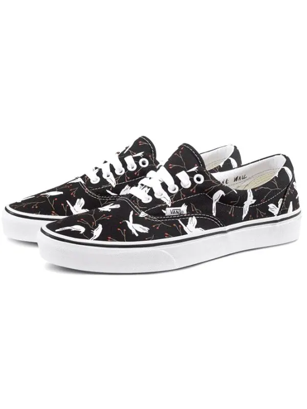 Кроссовки era 95 casual sports shoes black Vans — изображение 2 из 4, черный