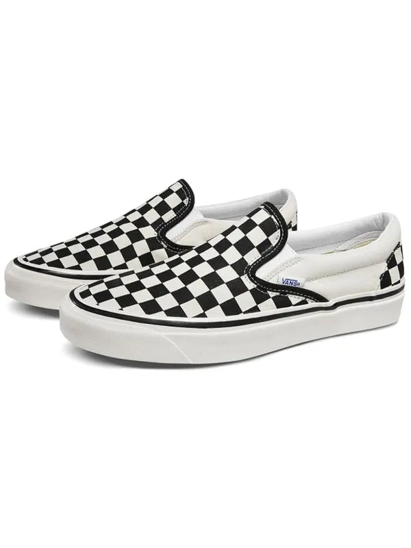 Кроссовки classic slip-on 98 dx 'anaheim factory - checkerboard' Vans — изображение 2 из 4, белый/черный