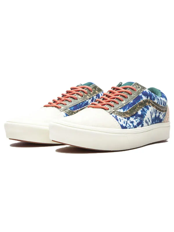 Кроссовки comfycush old skool tie-dye 'blue white' Vans — изображение 2 из 4, синий/белый