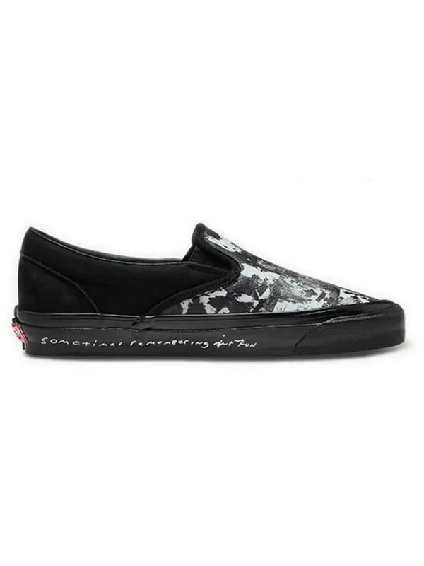 Кроссовки raised by wolves x og classic slip-on lx 'black wall' Vans — изображение 2 из 4, черный