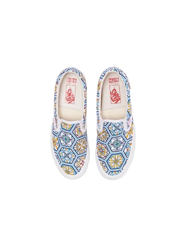 Кроссовки kith x classic slip-on 'blue moroccan pattern' Vans — изображение 3 из 4, белый/синий