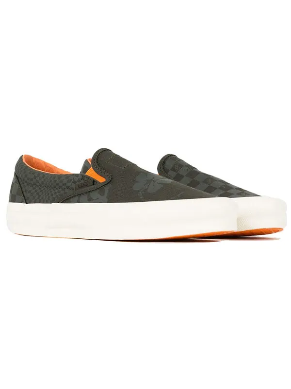 Кроссовки porter-yoshida & co. x og classic slip-on lx 'forest night floral checkerboard' Vans — изображение 3 из 4, зеленый