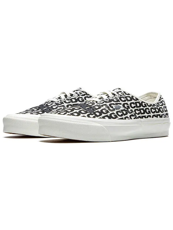 Кроссовки comme des garcons x og authentic lx 'cdg print - blanc de blanc' Vans — изображение 4 из 4, черный/белый