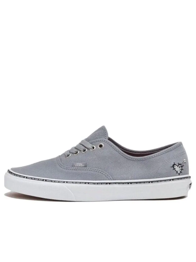 Кроссовки Vans Valentine's Heart Authentic 'Grey' — изображение 1 из 4, серый