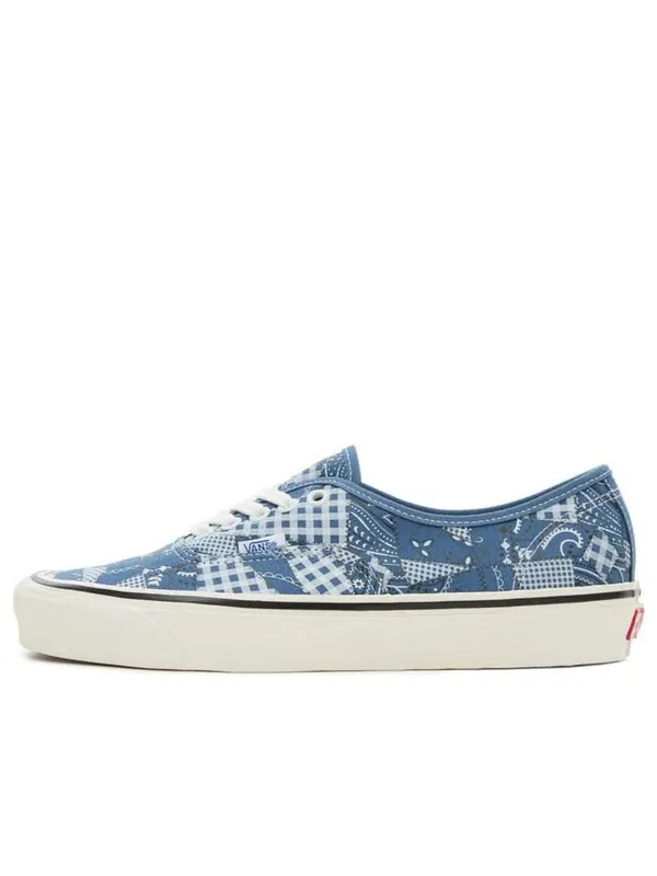 Кроссовки wp x authentic 44 dx 'paisley patchwork - racing red' Vans — изображение 1 из 4, белый/темно-синий