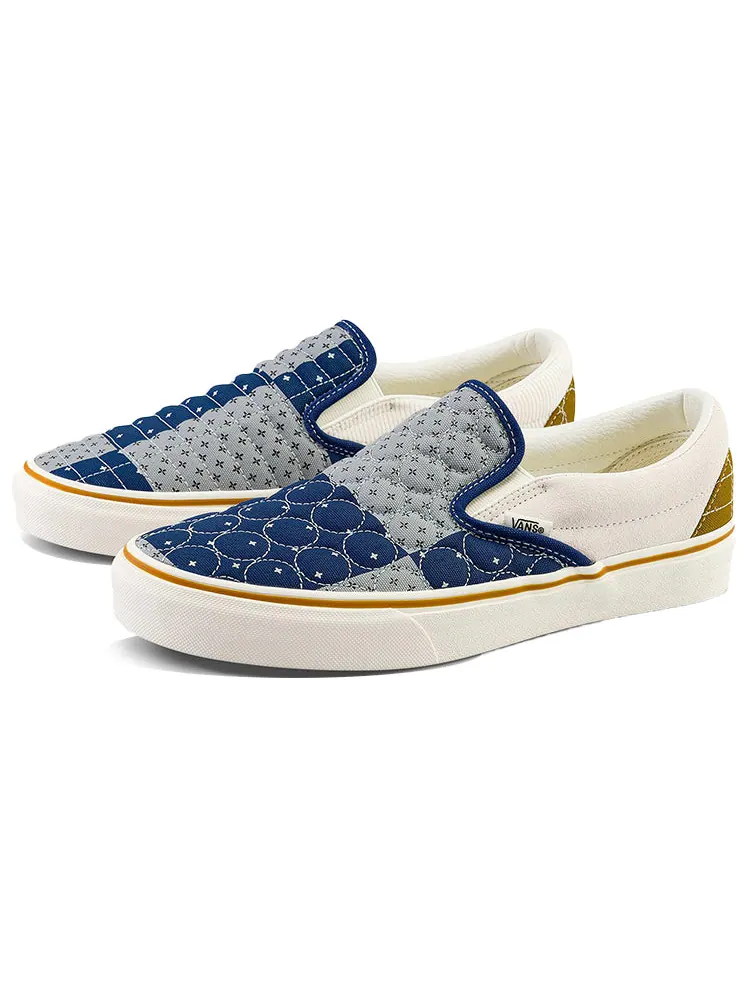 Кеды Vans Classic Slip-On 'Quilted Bandana' — изображение 2 из 5, синий