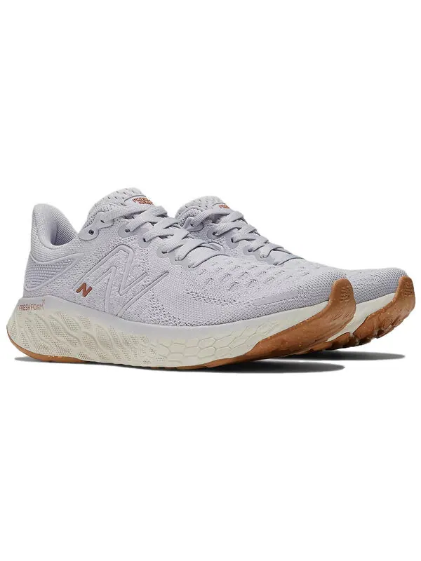 Кроссовки свежая пена x 1080v12 лаунж вокруг New Balance — изображение 2 из 4, серый/фиолетовый