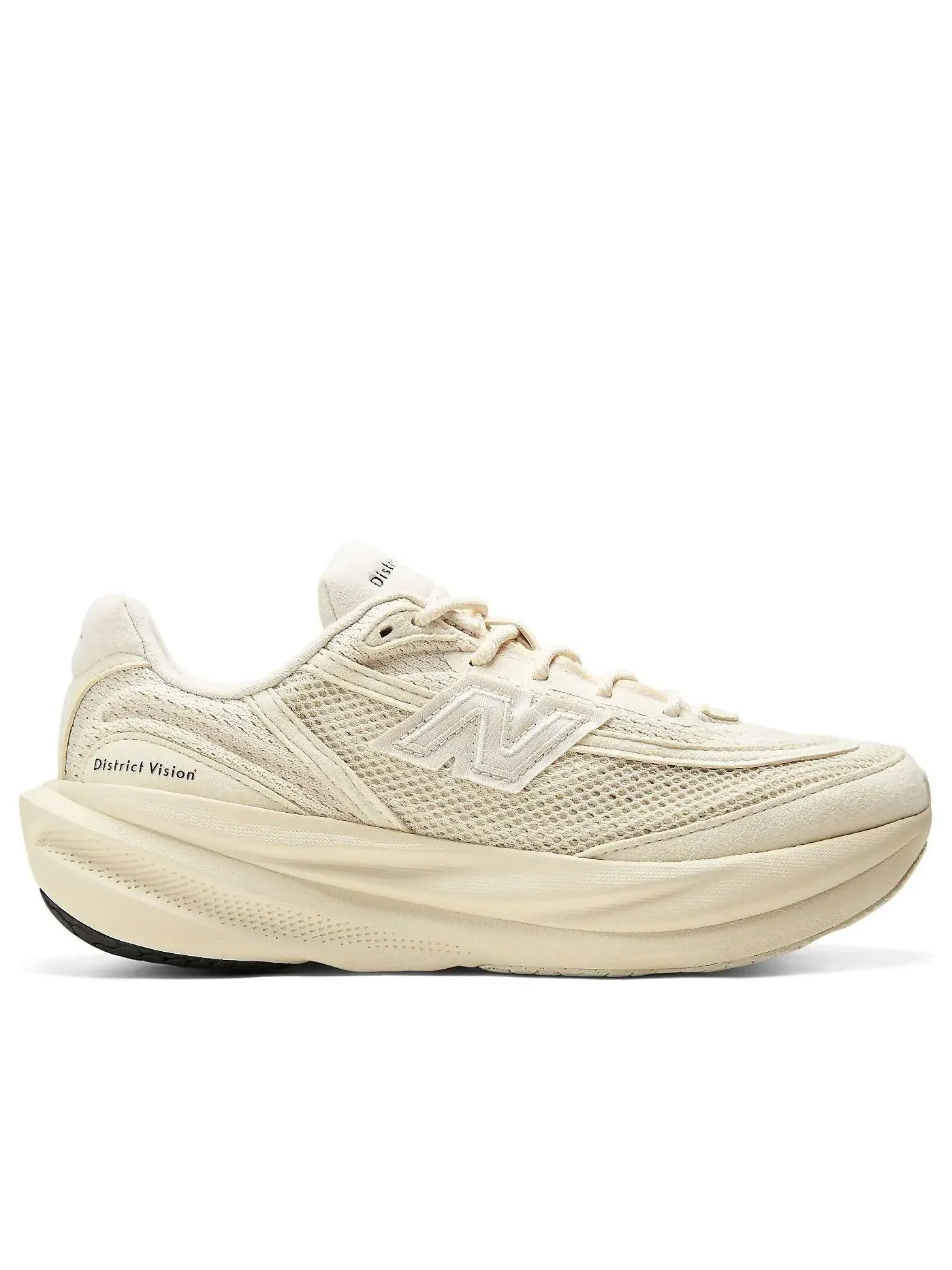 Кроссовки New Balance 1080v15 x District Vision 'Linen' W10803BJ — изображение 2 из 6, бежевый