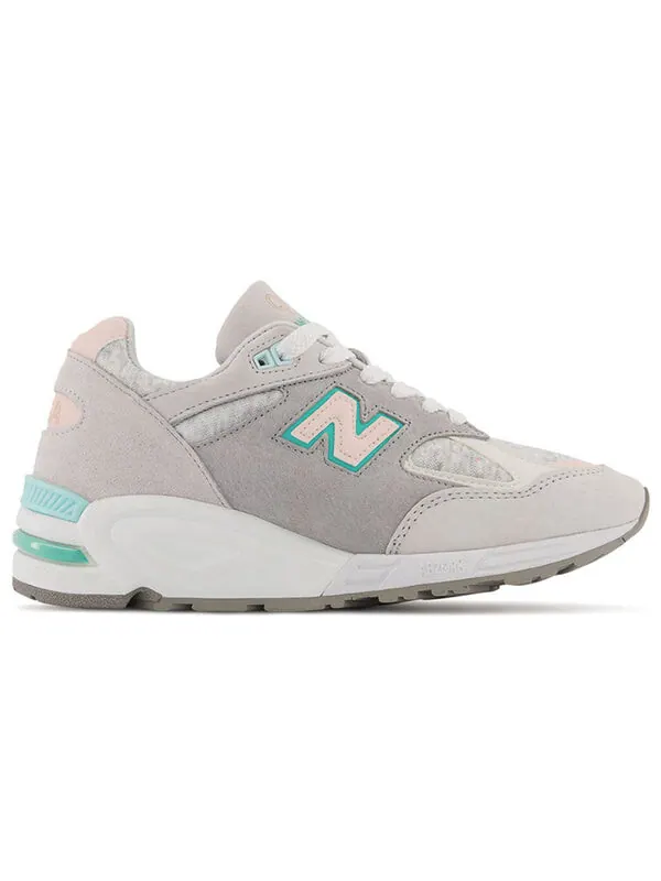 Кроссовки 990 v2 низкие New Balance — изображение 2 из 4, светлый серый