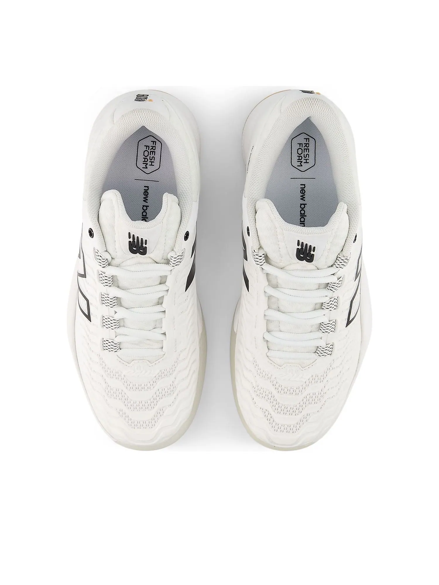 Кроссовки (WMNS) New Balance Fresh Foam X CT-Rally v2 'White Black' — изображение 2 из 6, белый