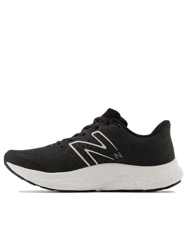 Кроссовки свежие пены evoz v3 New Balance — изображение 1 из 4, черный