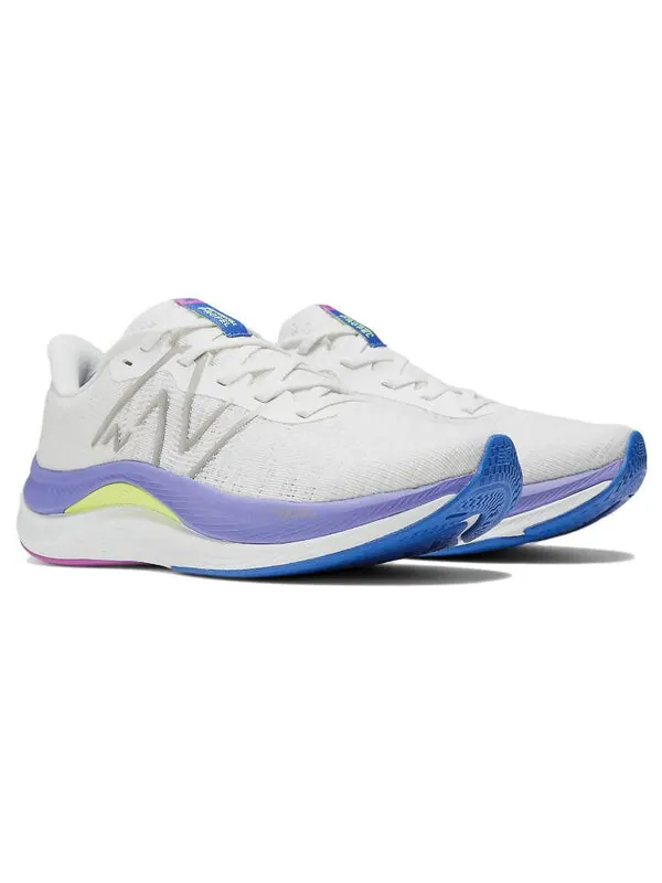 Кроссовки fuelcell propel v4 New Balance — изображение 3 из 4, белый/индиго
