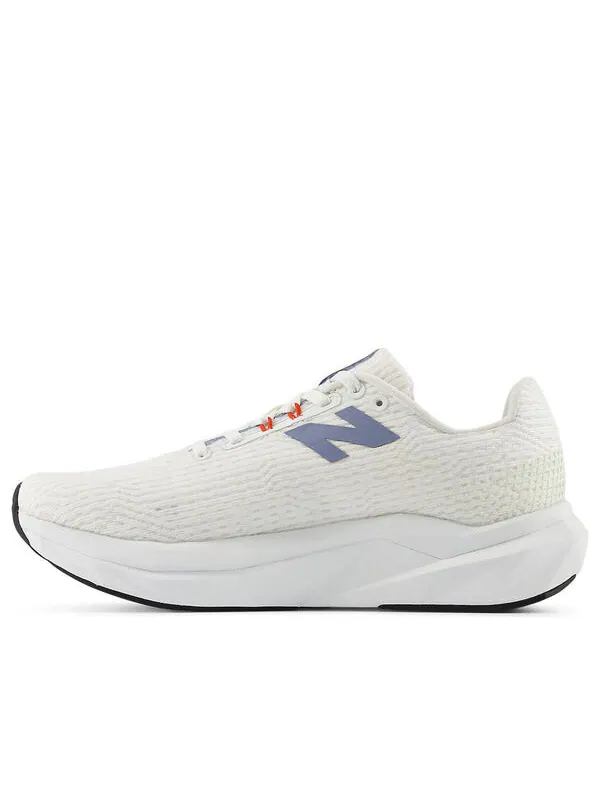 Кроссовки fuelcell propel v5 'linen gold metallic stoneware' New Balance — изображение 1 из 4, белый