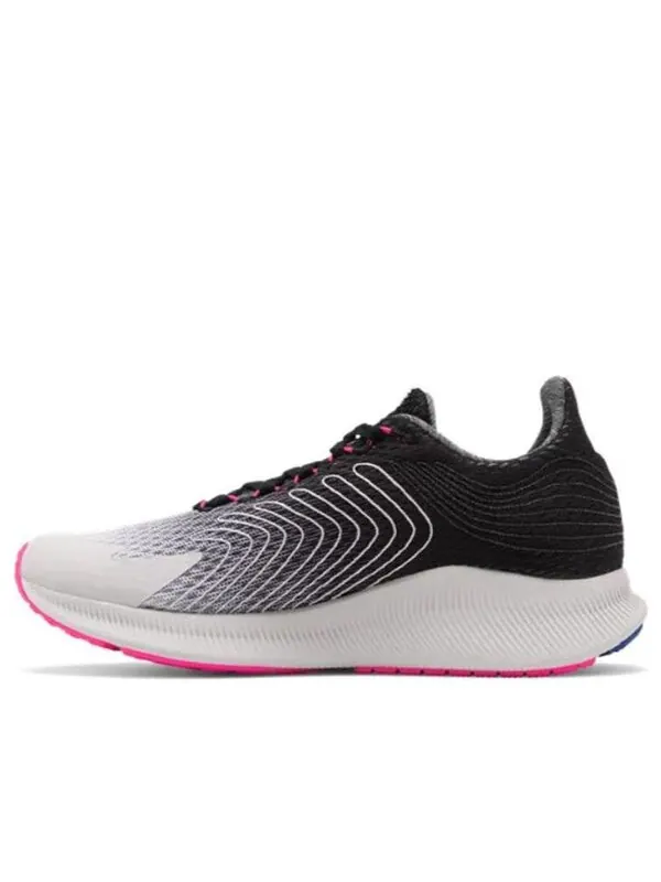 Кроссовки fuelcell propel для женщин многоцветные New Balance — изображение 1 из 4, серый/черный