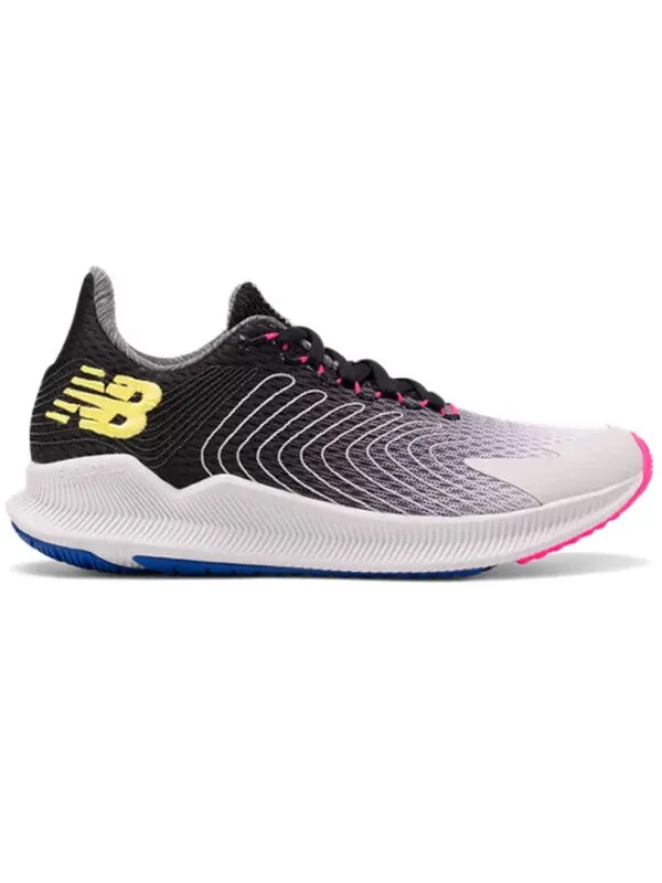 Кроссовки fuelcell propel для женщин многоцветные New Balance — изображение 2 из 4, серый/черный