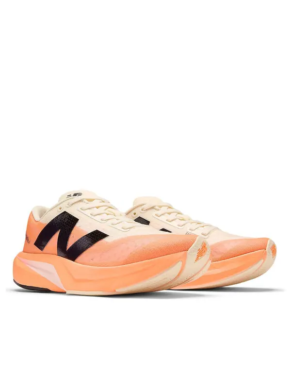 Кроссовки fuelcell rebel v4 New Balance — изображение 3 из 4, оранжевый