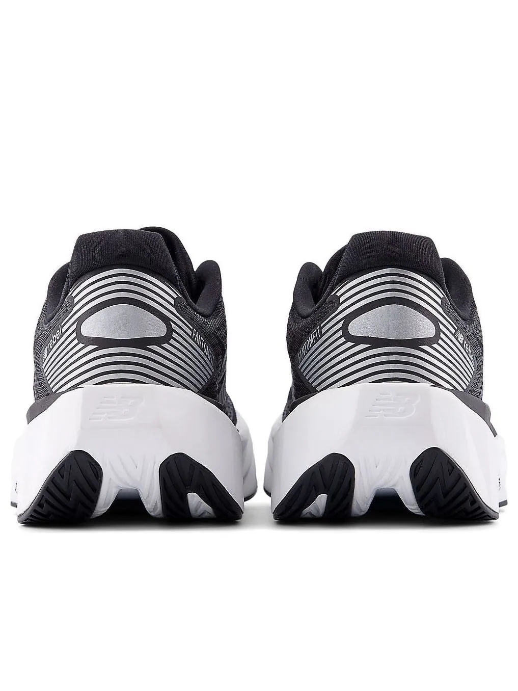 Кроссовки (WMNS) New Balance FuelCell Rebel v5 'Black White Silver' — изображение 6 из 6, черный