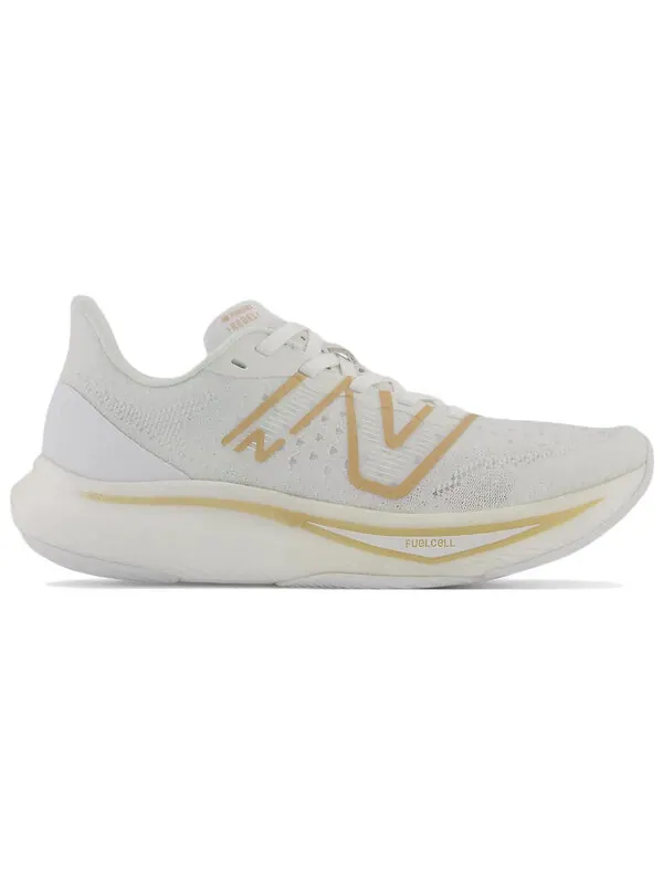 Кроссовки fuelcell rebel v3 New Balance — изображение 2 из 4, белый