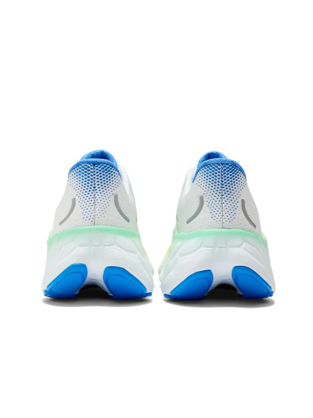 Кроссовки New Balance Fresh Foam X More v4 — изображение 5 из 6, белый