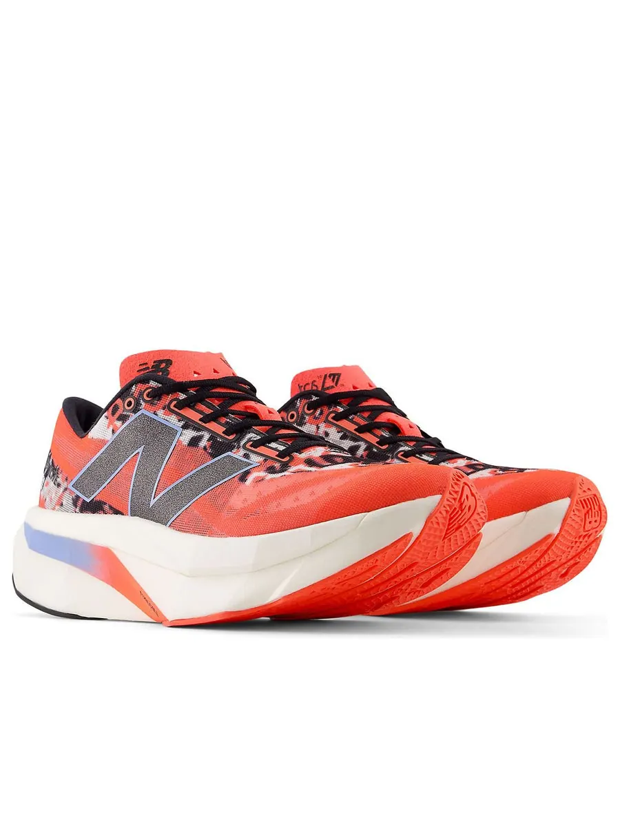 Кроссовки (WMNS) New Balance FuelCell SuperComp Elite v4 'TCS London Marathon Urgent Red' — изображение 3 из 6, оранжевый