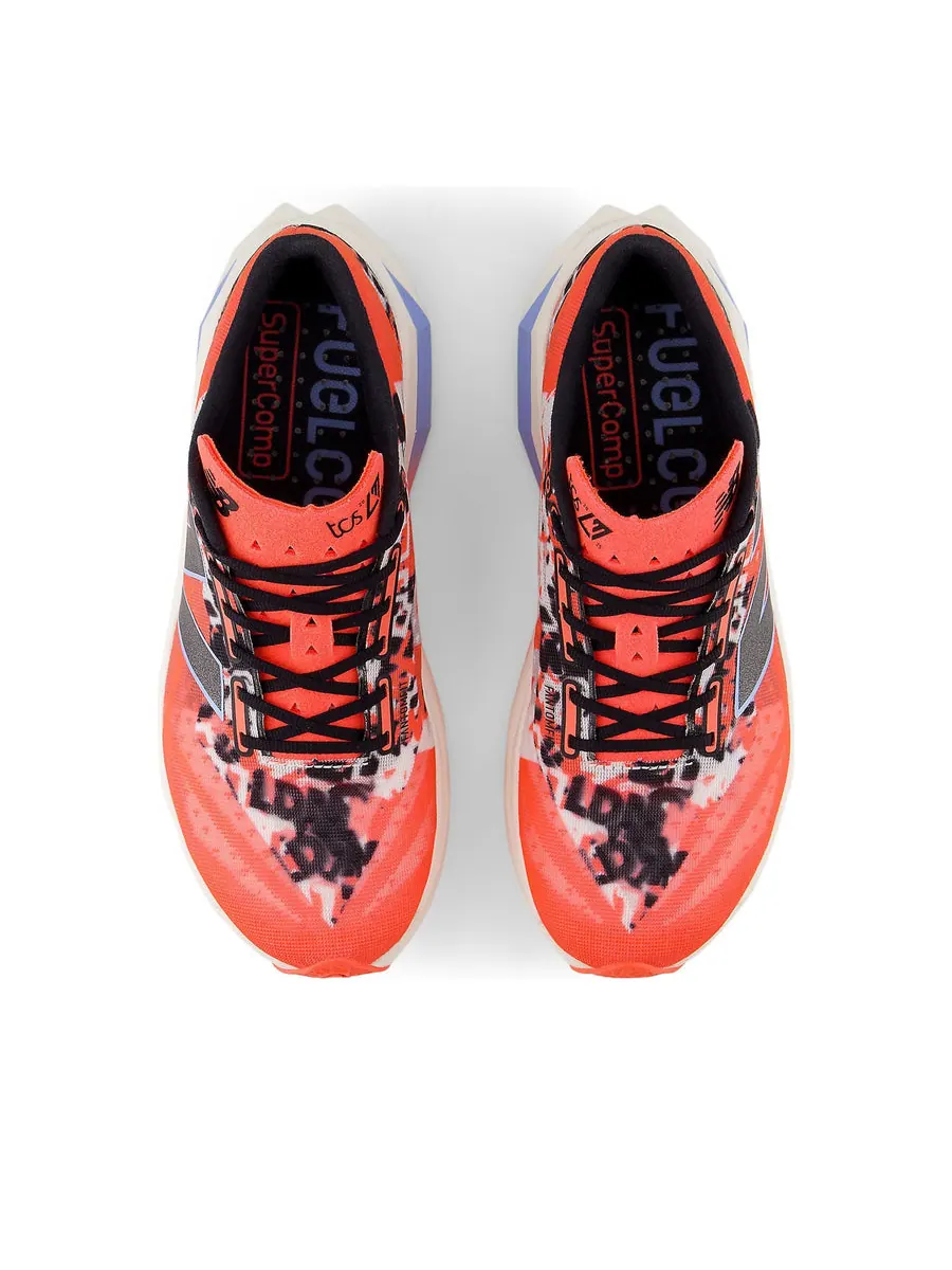 Кроссовки (WMNS) New Balance FuelCell SuperComp Elite v4 'TCS London Marathon Urgent Red' — изображение 4 из 6, оранжевый