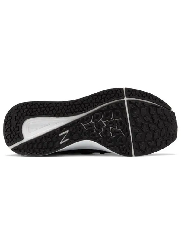 Кроссовки будущего спорта New Balance — изображение 4 из 4, черный/белый