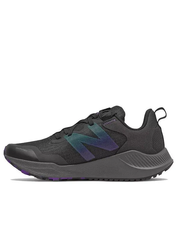 Кроссовки нитрель v4 New Balance — изображение 1 из 4, черный