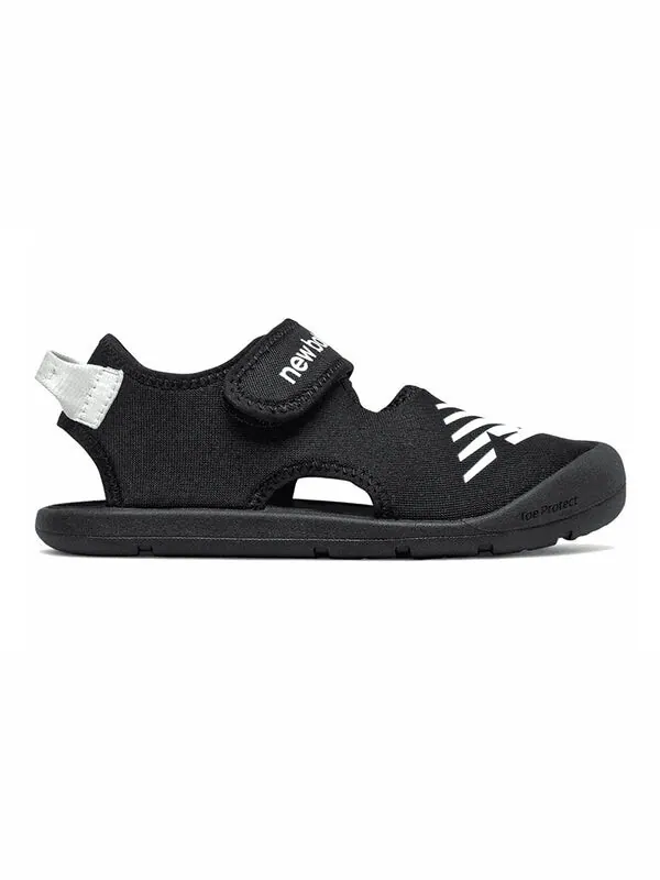 Сандалии crsr New Balance — изображение 2 из 4, черный/белый
